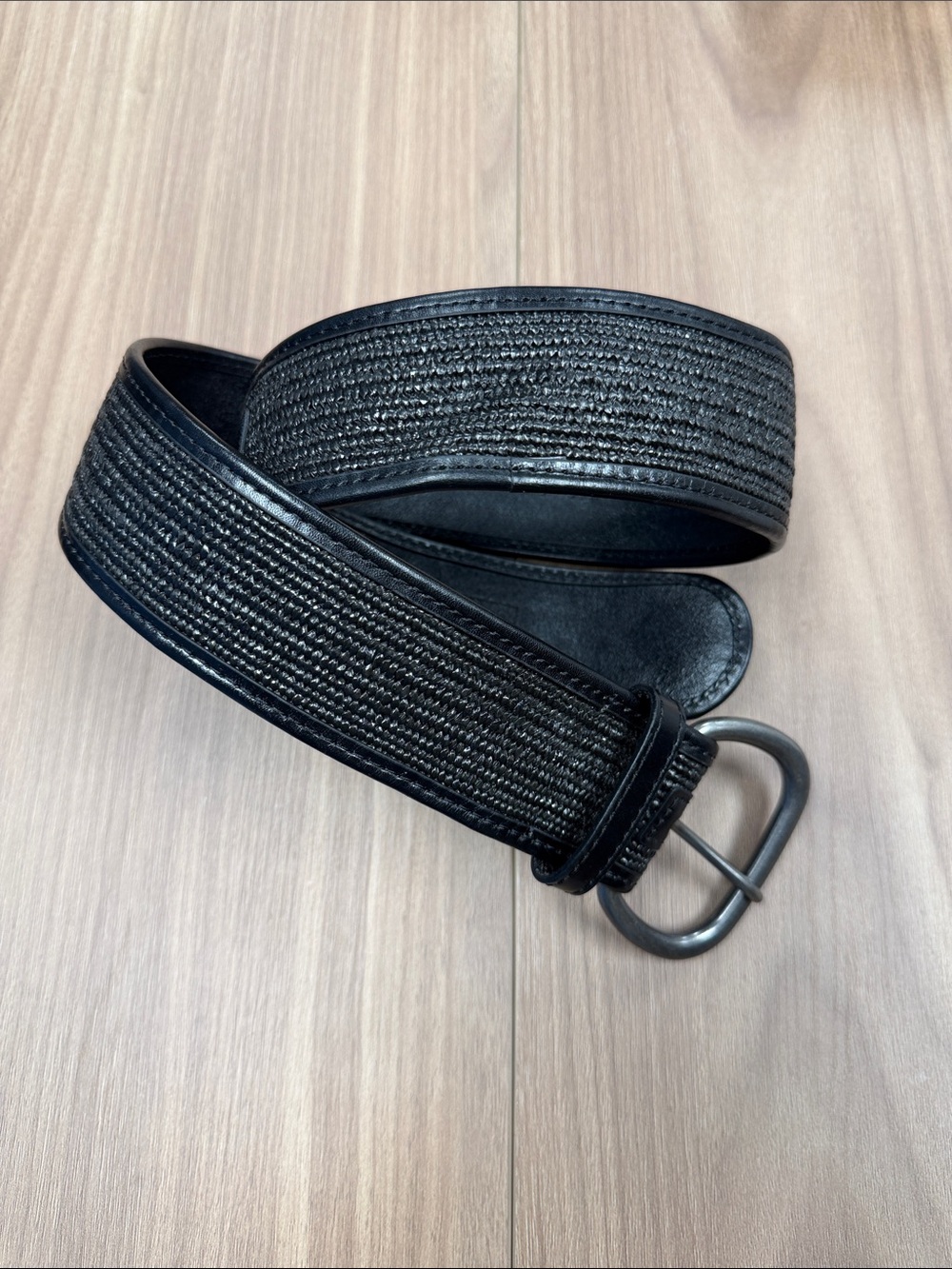 Banana Republic woman’s Black Woven Leather Belt